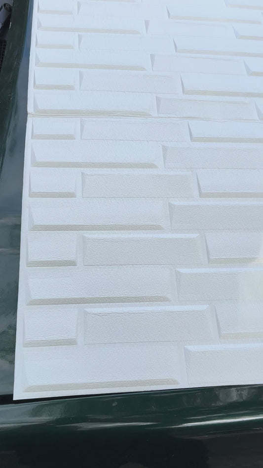 PLACAS AUTOADHESIVAS PARED LISTÓN BLANCO 5mm